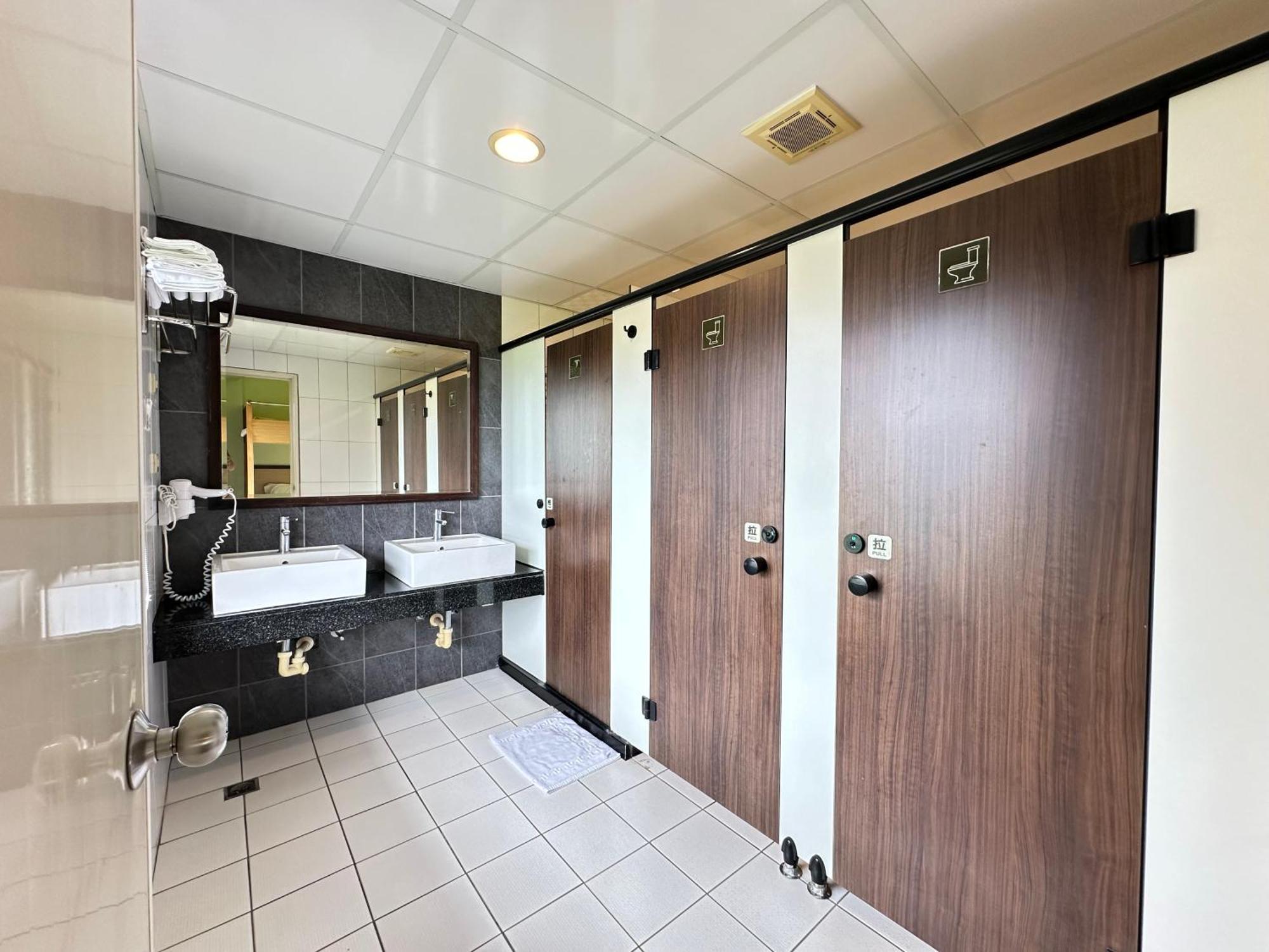 טאיפיי Chientan Youth Hotel מראה חיצוני תמונה